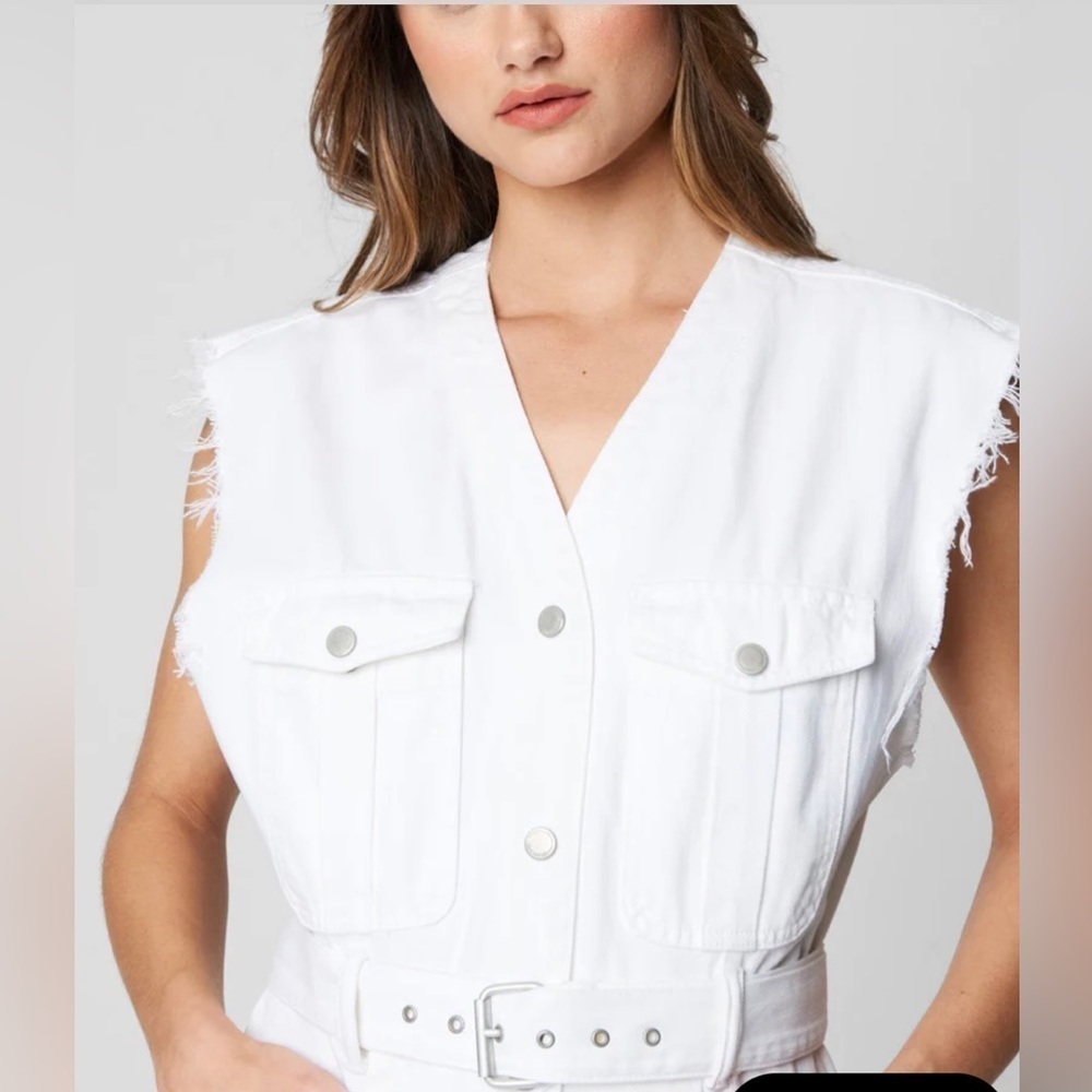 Blank NYC White Denim Romper With Front Pockets Snap Closure,Belted NWT - Picture 4 of 4
